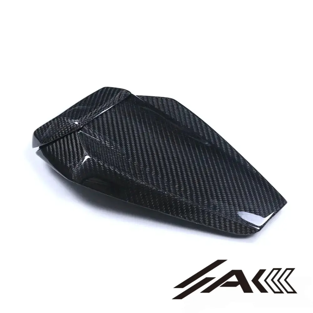 2021 Kawasaki Zx10r Carbon Rear Seat Cowl Texture Close-up details of Twill Weave Glossy dry carbon fiber texture