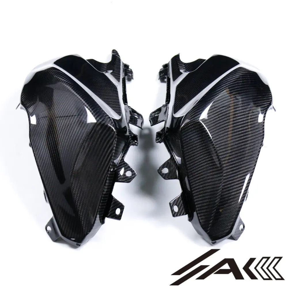 Triumph Daytona 660 Dry carbon fiber Tank Cover | AK Carbon triumph daytona 660 dry carbon fiber tank cover ak carbon 3