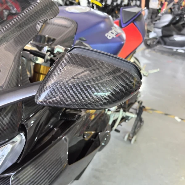 Carbon Fiber Rear View Mirror Cover Carbon Fiber Rear View Mirror Cover