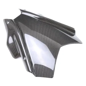 Carbon Fiber Weave Detail on Yamaha MT-09/FZ-09 Front Windscreen Air Deflectors