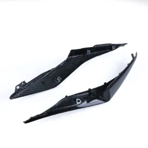ak-carbon-rear-upper-tail-side-cover-fairing-for-2022-2024-yamaha-r3-side
