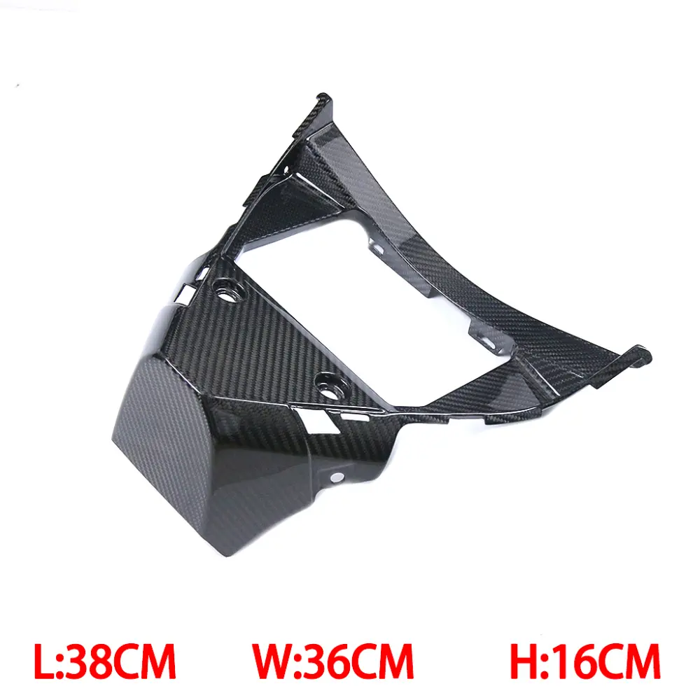 Side View of Yamaha YZF-R1/R1M Carbon Fiber Radiator Guard V-Panels Side View of Yamaha YZF-R1/R1M Carbon Fiber Radiator Guard V-Panels