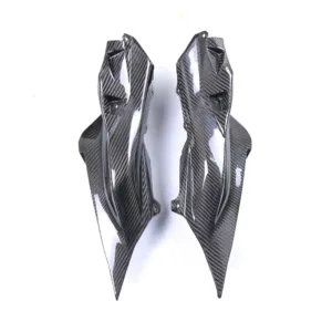 Carbon Fiber Weave Detail on Yamaha YZF-R7 Lower Tail Seat Side Panels