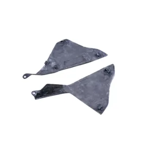 Carbon Fiber Weave Detail on Yamaha YZF-R1/R1M Small Side Panels