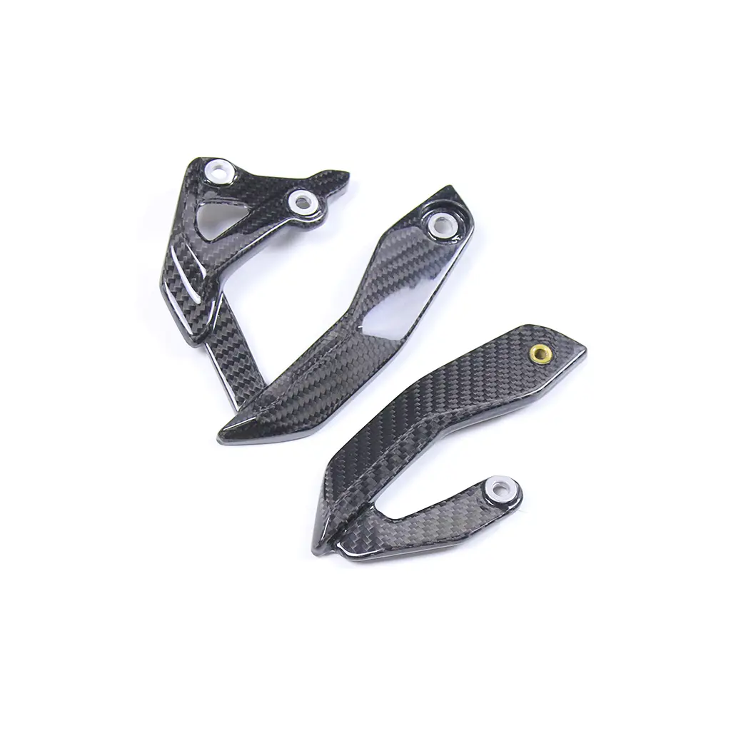 ak-carbon-heel-plate-guards-for-2020-2024-bmw-s1000xr-main ak-carbon-heel-plate-guards-for-2020-2024-bmw-s1000xr-main
