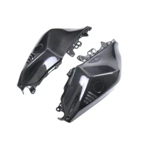 Angled View of Yamaha YZF-R7 Carbon Fiber Fuel Tank Side Cover Fairings