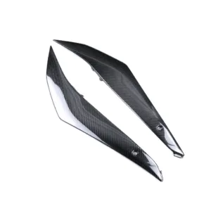 Angled View of Suzuki GSX-R1000 Carbon Fiber Fuel Tank Side Panels