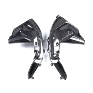 ak-carbon-air-outlet-cover-airvent-cover-fairing-for-2023-2025-bmw-r1300gs-detail