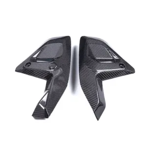ak-carbon-triangular-frame-cover-fairing-for-2023-2025-bmw-r1300gs-angle