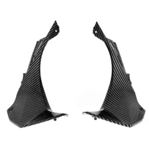 Carbon Fiber Weave Detail on Kawasaki Ninja ZX-6R Upper Front Dash Air Cover