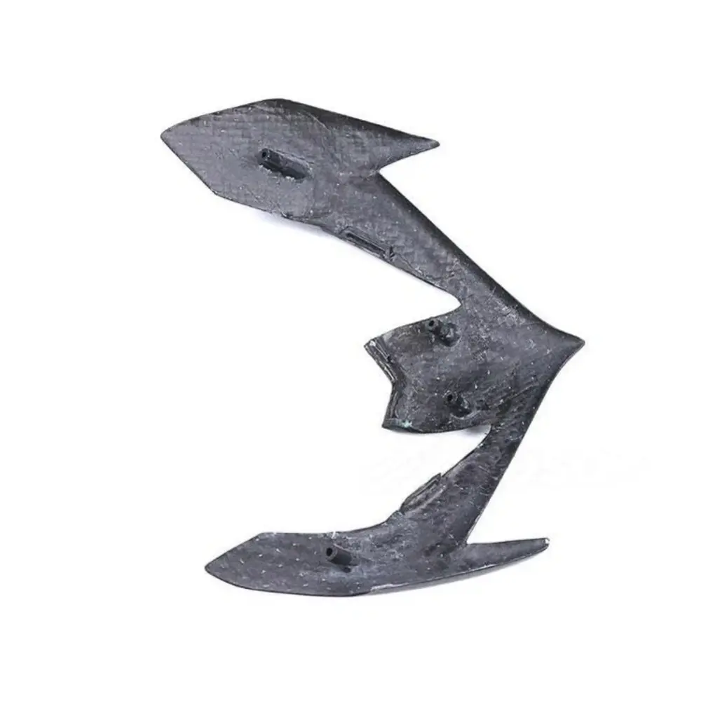Side View of Kawasaki Z900 Carbon Fiber Front Upper Nose Headlight Fairing Panel Side View of Kawasaki Z900 Carbon Fiber Front Upper Nose Headlight Fairing Panel