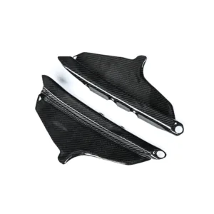 ak-carbon-subframe-covers-under-seat-for-2024-2025-yamaha-mt09-fz09-angle