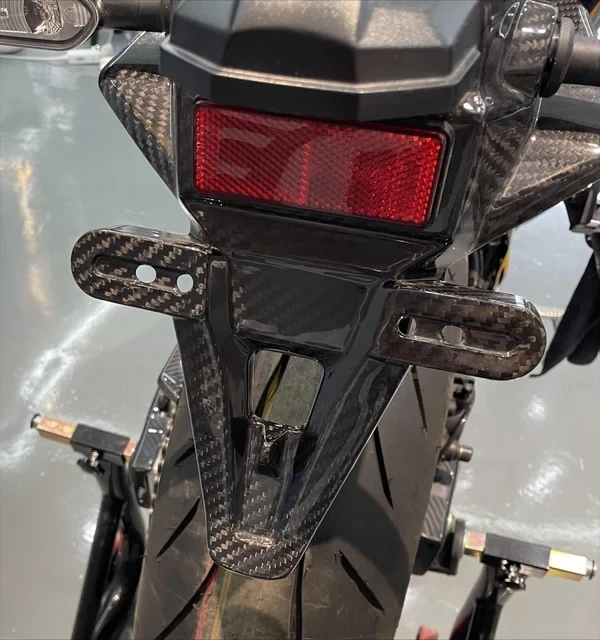 Carbon Fiber Tail Licence Plate Cover Carbon Fiber Tail Licence Plate Cover